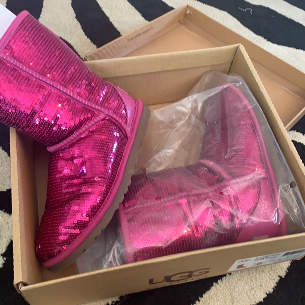 Pink Sequin Ugg Boots size 6